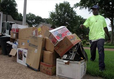 Cut Up Lots of Cardboard for Recyling