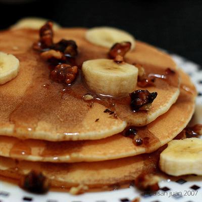 Banana Walnut Pancakes