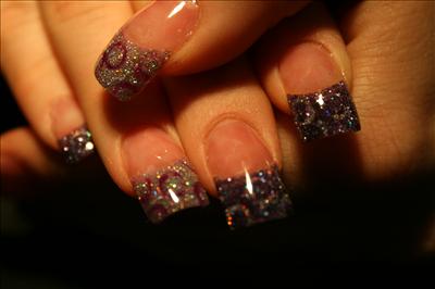 nails