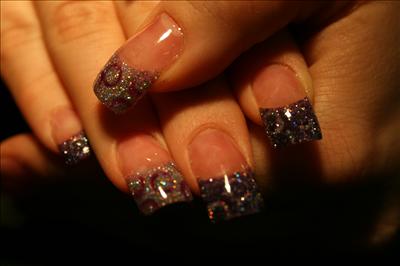nails