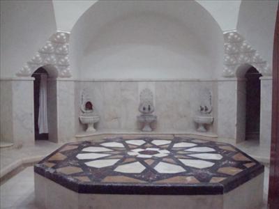 Göbek taşında boş yer