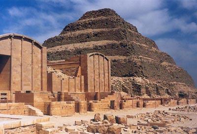 Pirámide escalonada de Saqqara