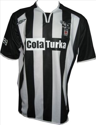 BEŞİKTAŞ forması