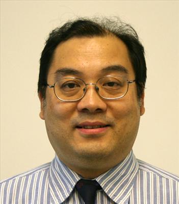 梁耀權校長