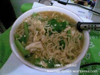 Mie rebus