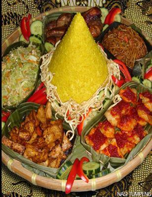 Nasi Tumpeng