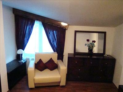 Single Armchair 