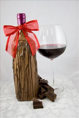 Peterbrooke Chocolate Dipped Wine Bottle 