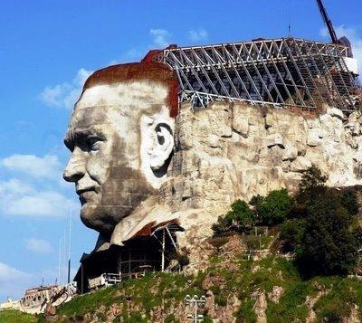 DÜNYANIN 8.HARİKASI