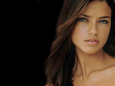 Adriana LİMA