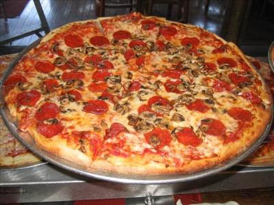 SAUSAGE & PEPPERONI PIE