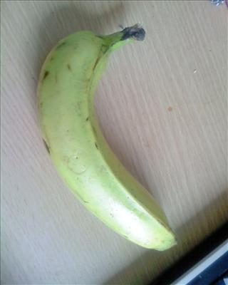 GREEN BANANA