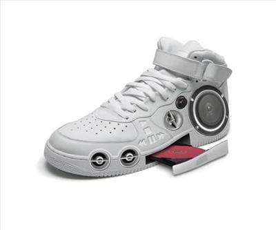 Sneaker Speaker