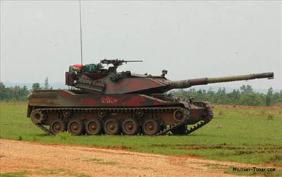 stingray light tank