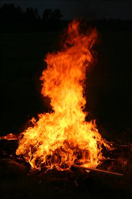 Firea little flameage