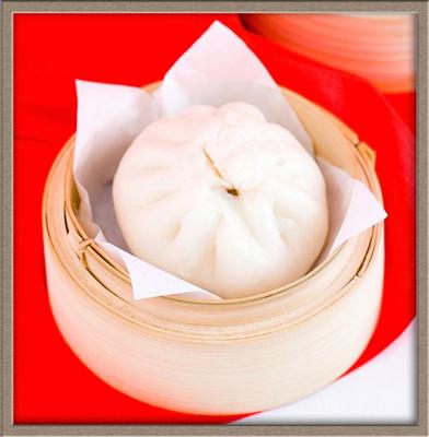 ซาลาเปาไส้หมูสับ (Marinated Ground Pork Bun) 