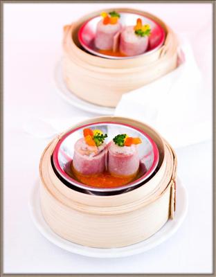 แฮมแต้มหน้าหมู (Ham served on Steamed Pork)