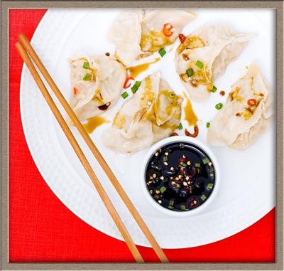 เกี๊ยวซ่านึ่ง (Marinated Ground Pork in Wontons ) 