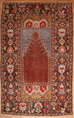 FAMOUS TURKISH CARPET 
