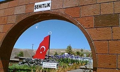 Ahlat-16