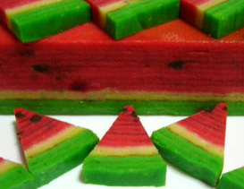 Kek Lapis Water Melon Cheese