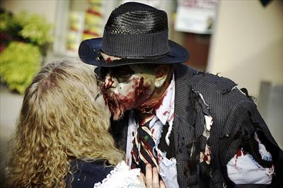 Mistletoe Zombie!