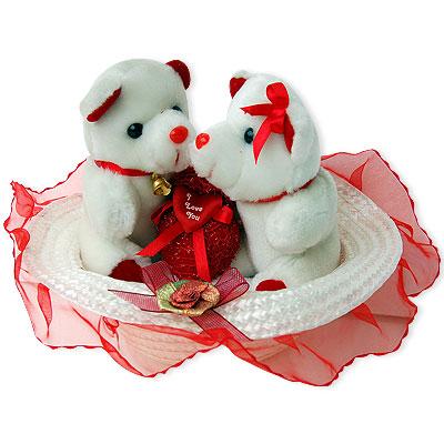 Loving Teddies