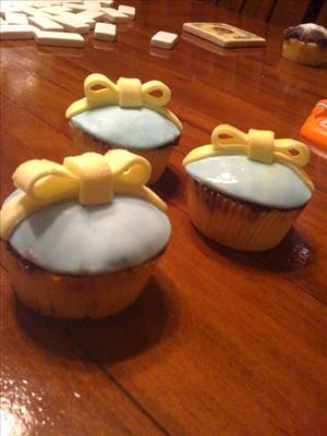 dressy cupcake!
