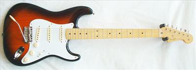 fender stratocaster 2