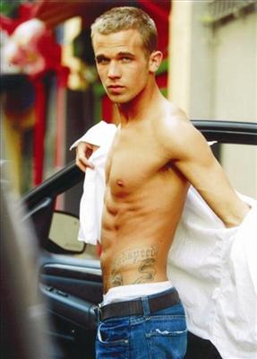 CAM GIGANDET
