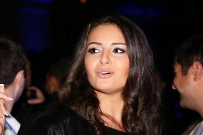 AYSEL3