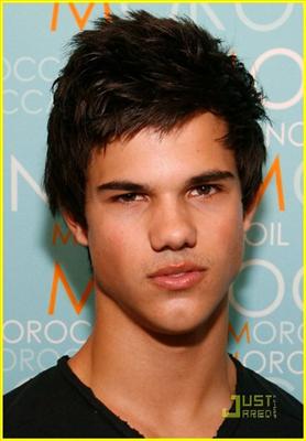 Taylor Lautner