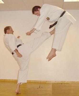 lath(kick)