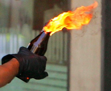 pentrol bamb (molotov cocktail)