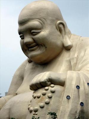 Giant laughing buddha