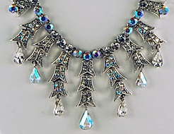 Isis Necklace Set