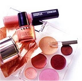 MAKE UP