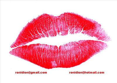 SIMPLE KISS