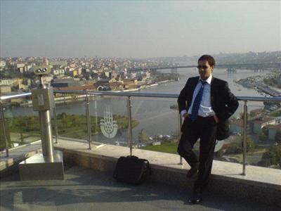 sensizlikte dünyaya sırtımı döndüm