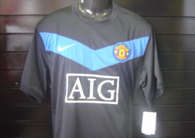 Manchester  Forması