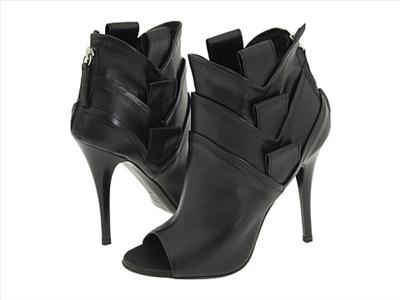 Giuseppe Zanotti B4