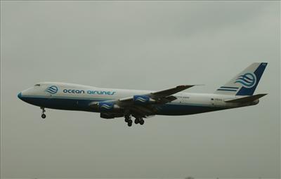 B747