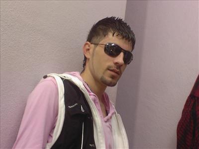 Seven yazsın sevmeyen yol alıp gitsin