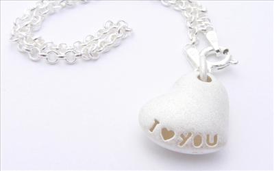 lovable bracelet