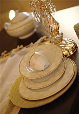 Golden Yemek Takımı