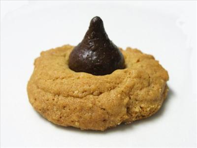 Peanut Butter Cookies with hershy kisses