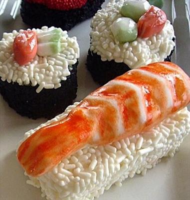 Sushi Cup Cakes
