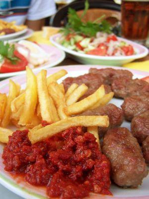 Köfte patates