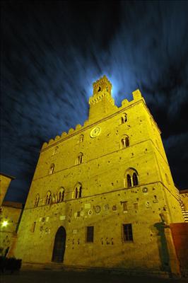 VOLTERRA - Palazzo dei Priori