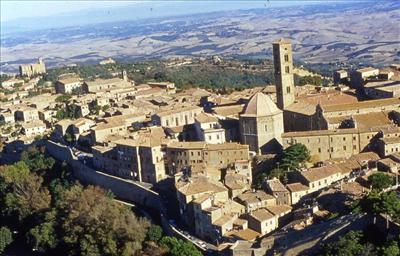 VOLTERRA - veduta panoramica